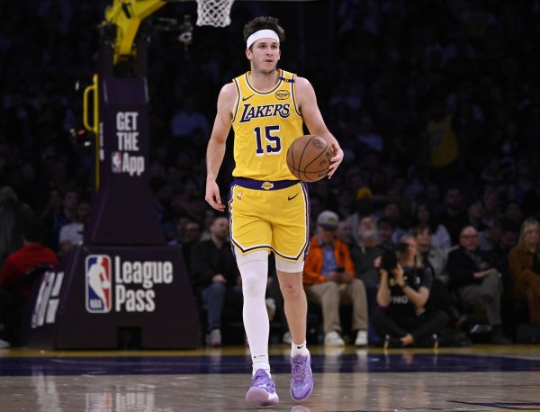 ”此役里夫斯弘扬出色全讯体育站体育信息