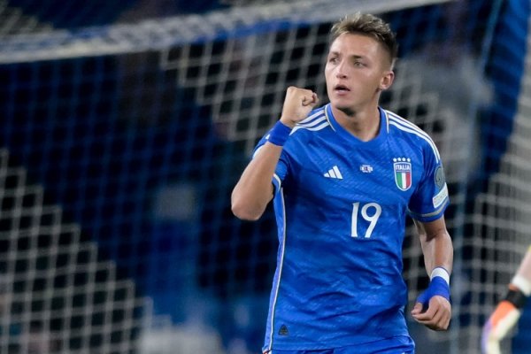 ”你在照旧的主场进了两个球“回到‘家’老是秘要的全讯体育站体育信息